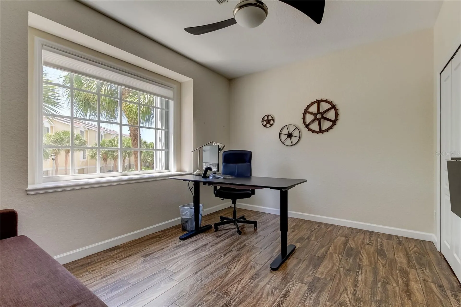 129 Brent Circle Oldsmar FL 34677