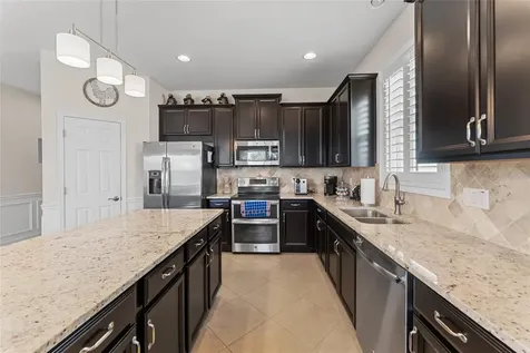 10413 Flagstaff Falls Avenue Riverview FL 33578