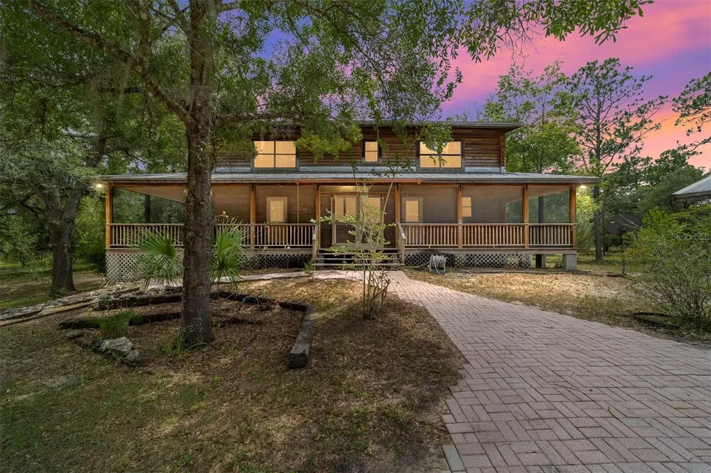 11731 SE 80th Street Morriston FL 32668