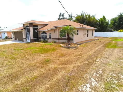 2729 Carolina Street North Port FL 34288