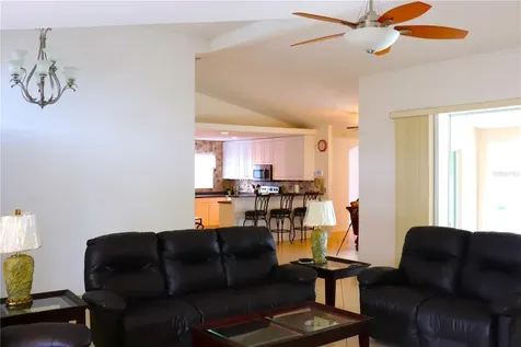 2729 Carolina Street North Port FL 34288