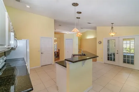 21 Sanctuary Avenue Debary FL 32713