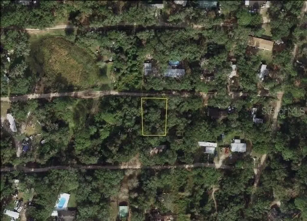 20745 SE 156 Th Place Umatilla FL 32784