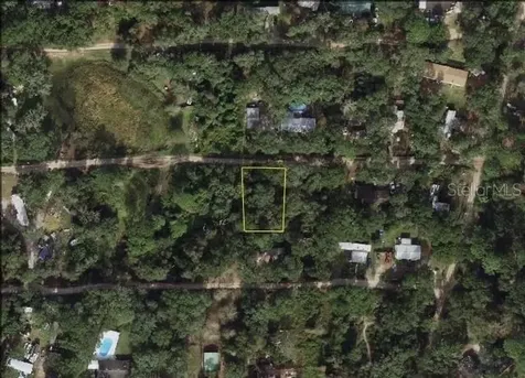 20745 SE 156 Th Place Umatilla FL 32784