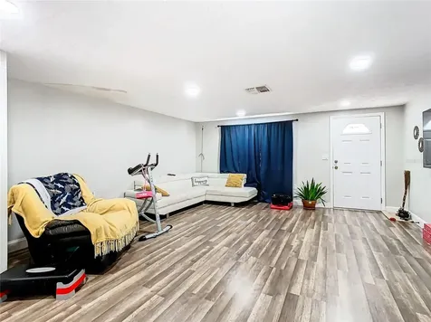 8906 Pandora Lane Port Richey FL 34668