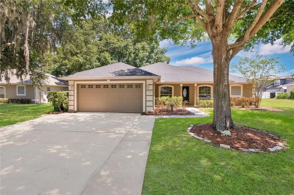 445 Newhearth Circle Winter Garden FL 34787