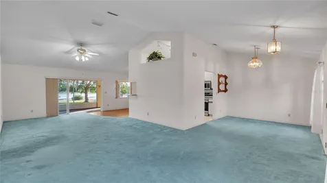981 Country Lake Circle Lake Wales FL 33898