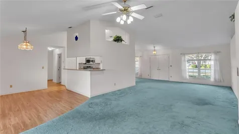 981 Country Lake Circle Lake Wales FL 33898