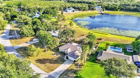 981 Country Lake Circle Lake Wales FL 33898