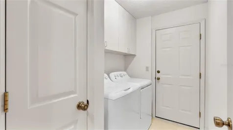 981 Country Lake Circle Lake Wales FL 33898