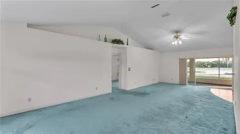 981 Country Lake Circle Lake Wales FL 33898