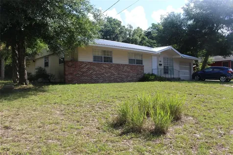 331 W College Court Deland FL 32720