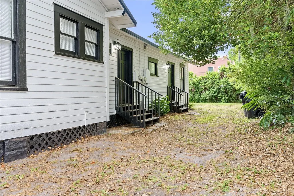 412 E Harwood Street Orlando FL 32803