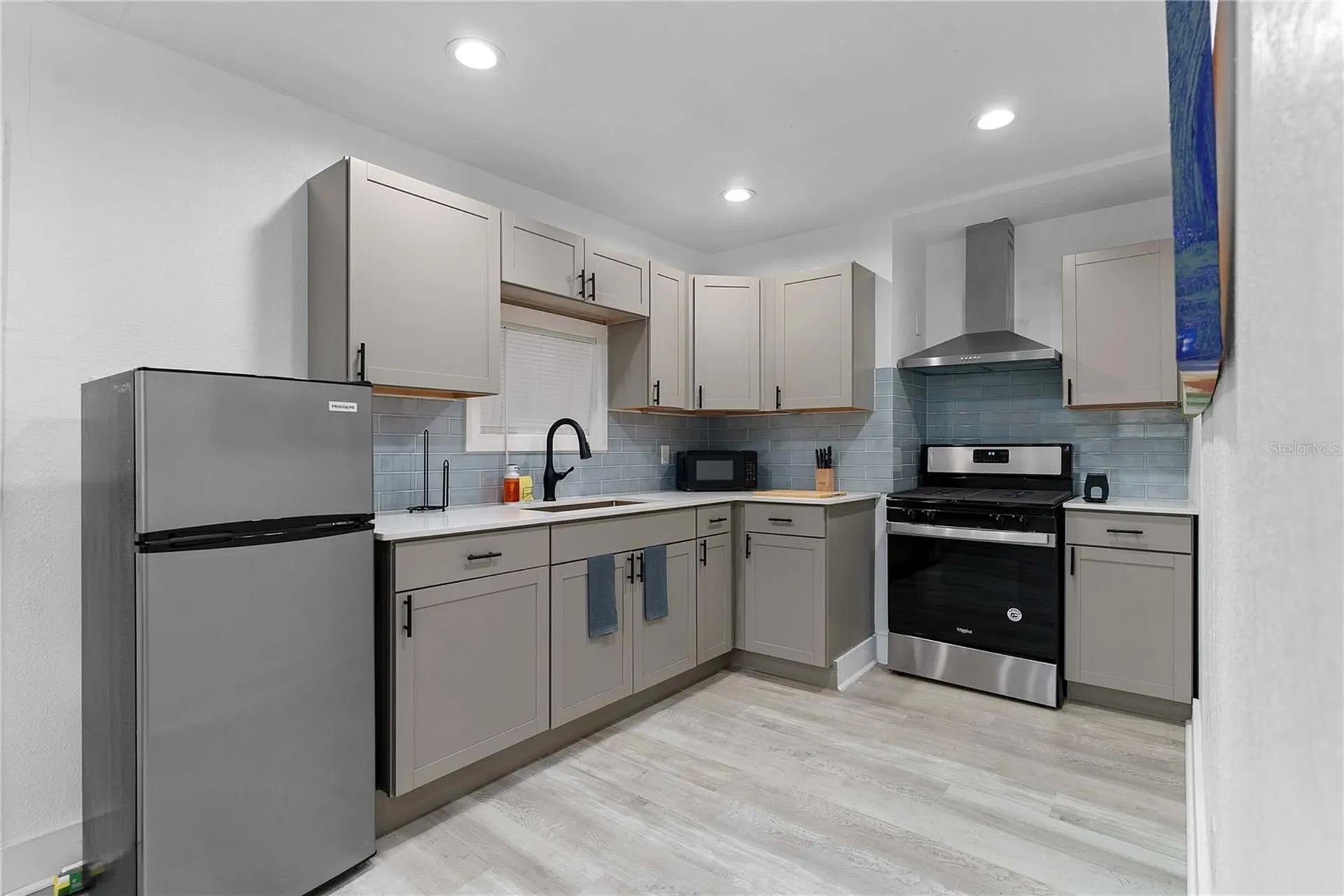 412 E Harwood Street Orlando FL 32803
