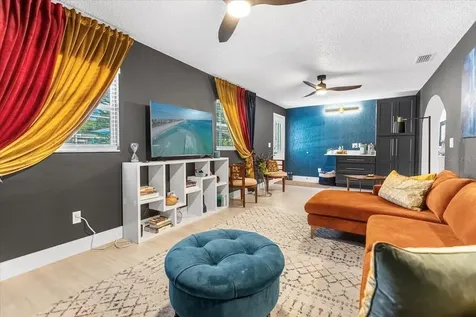 312 Chutney Drive Orlando FL 32825