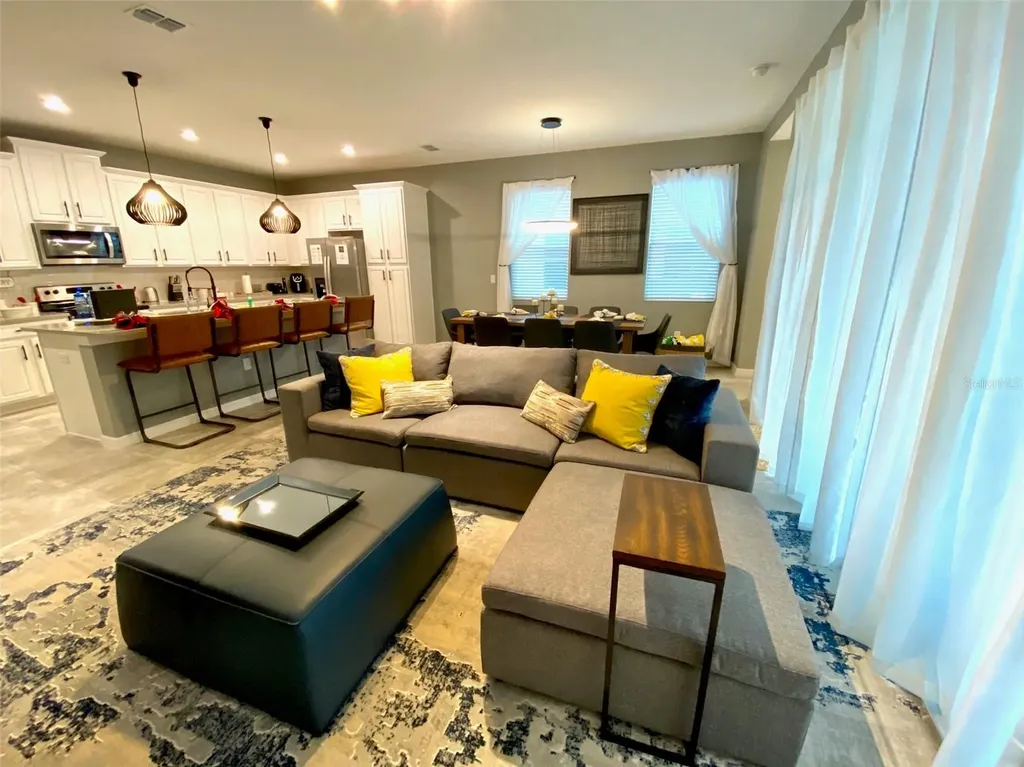 2178 Cooper Bell Place Kissimmee FL 34747