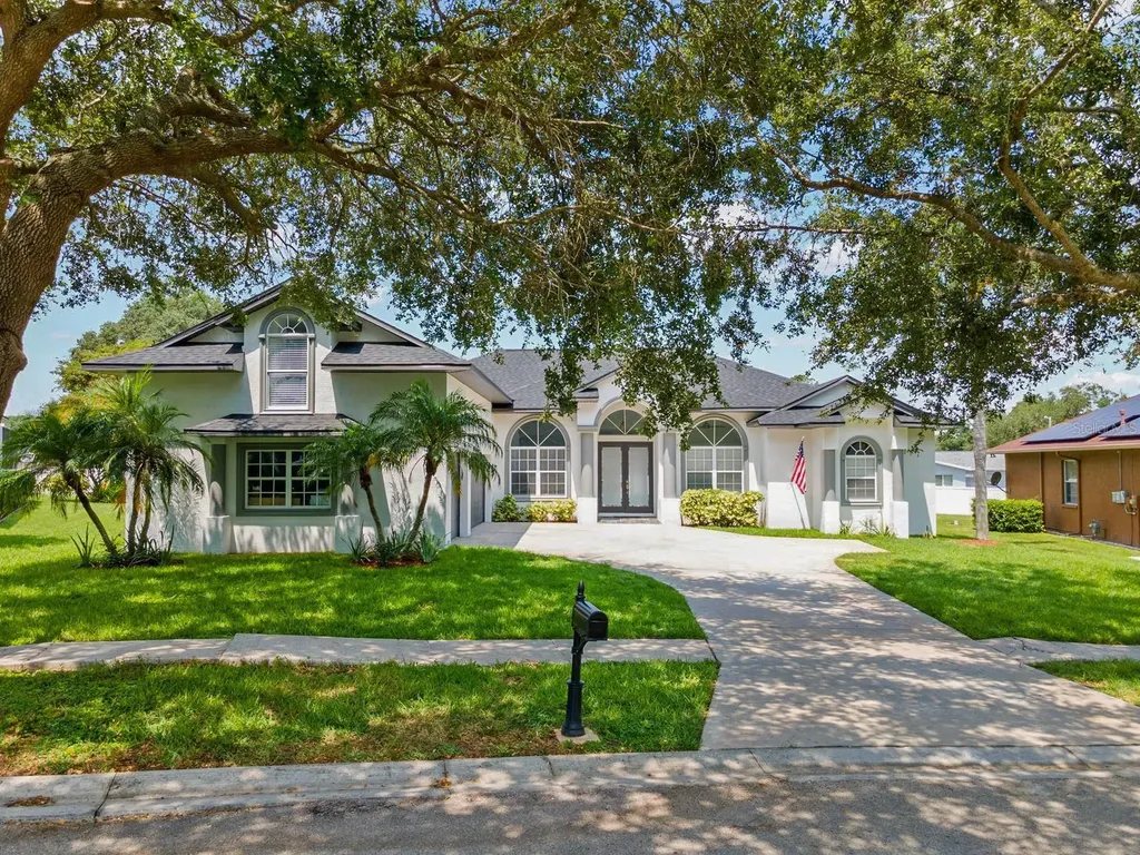 612 Citrus Wood Lane Valrico FL 33594