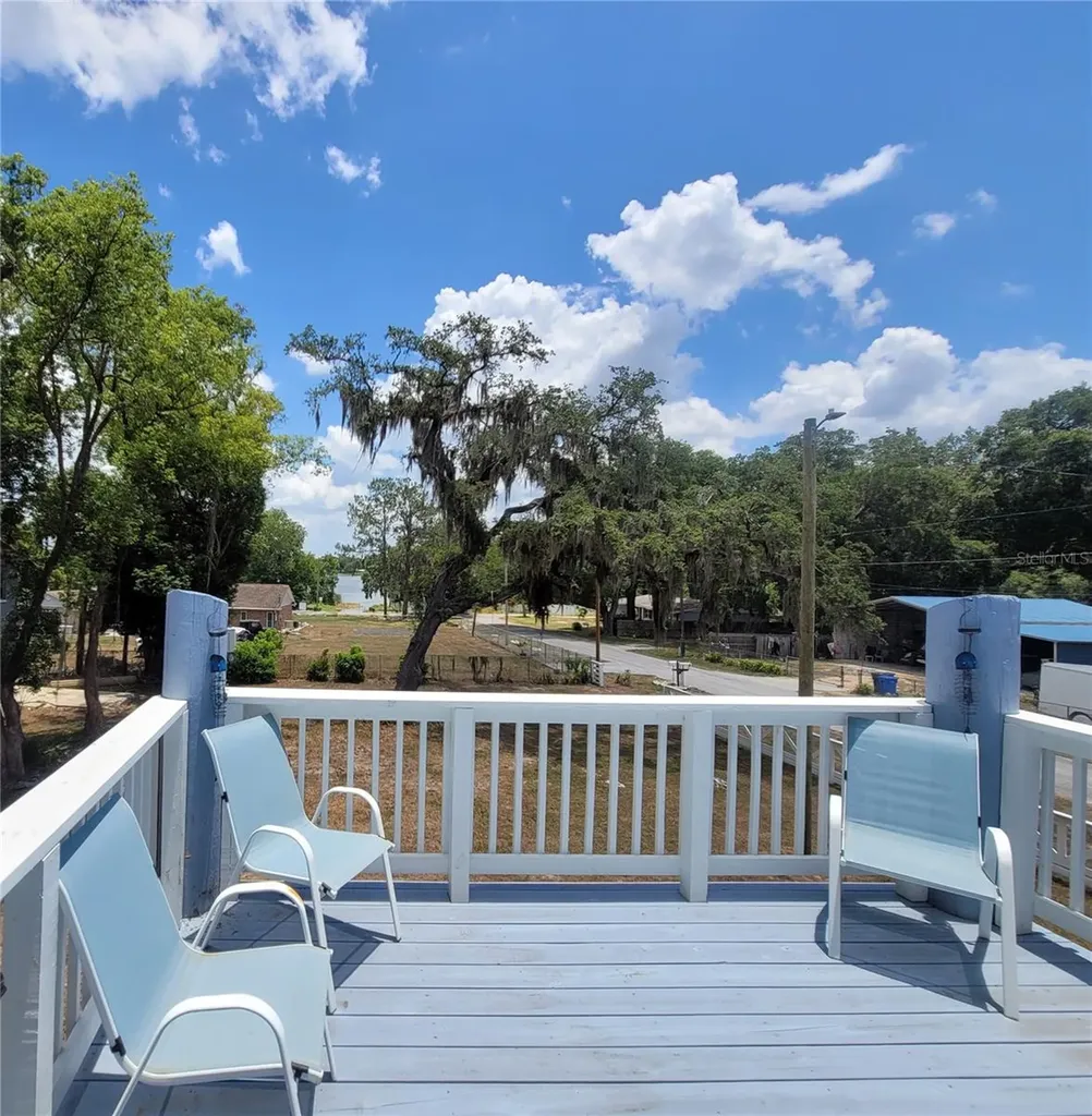 510 Tighe Avenue Seffner FL 33584
