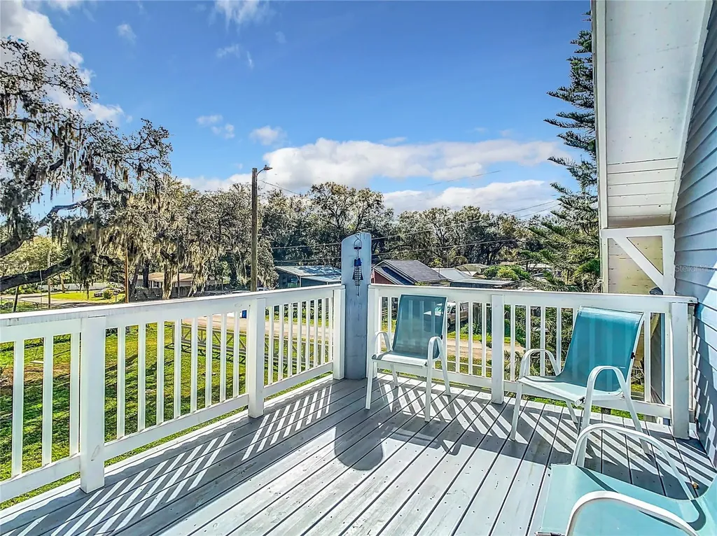 510 Tighe Avenue Seffner FL 33584