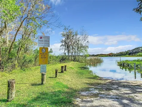 510 Tighe Avenue Seffner FL 33584