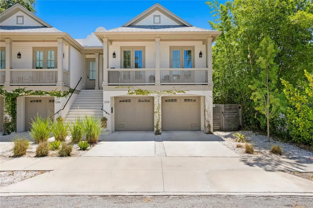 1208 5th Street S St Petersburg FL 33701