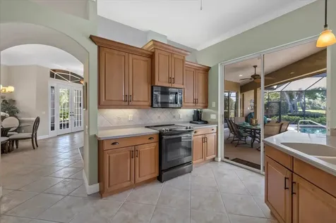 2147 Calusa Lakes Boulevard Nokomis FL 34275