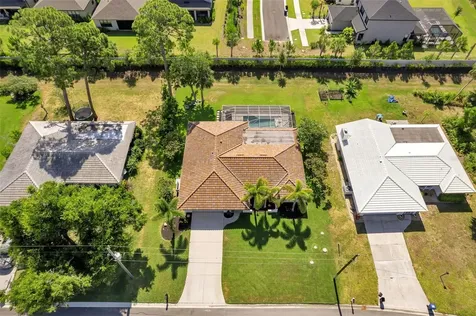 2212 Lakewood Drive Nokomis FL 34275