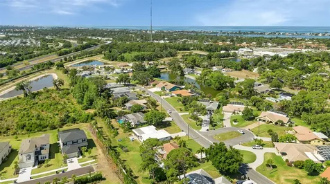 2212 Lakewood Drive Nokomis FL 34275