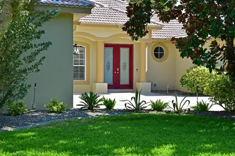 5708 Eastwind Drive Sarasota FL 34233