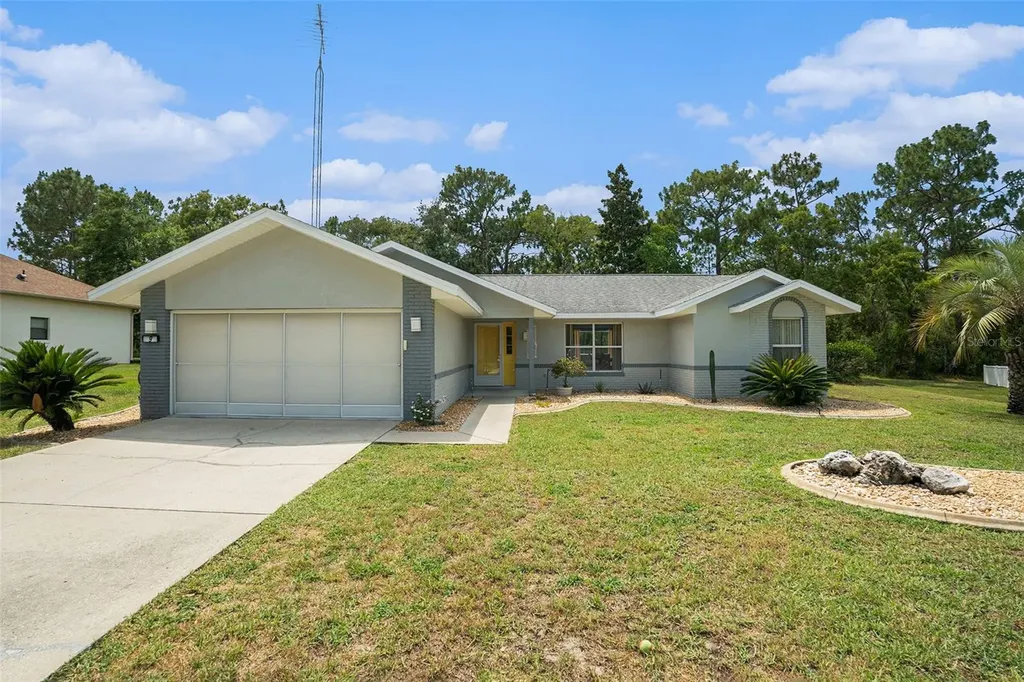 9 Carnation Court E Homosassa FL 34446