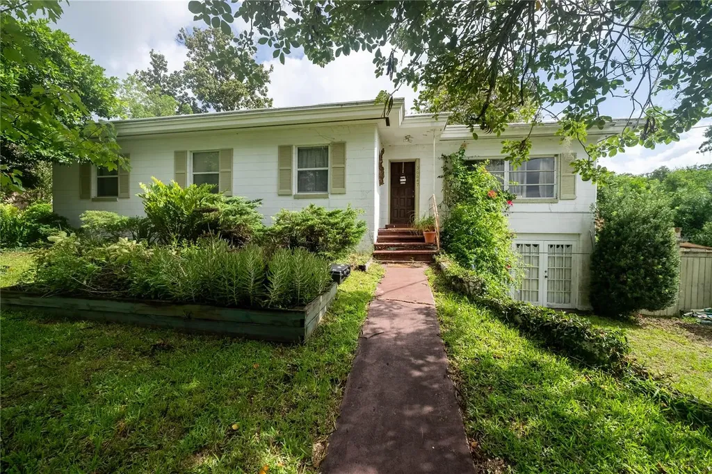 36647 Missouri Avenue Dade City FL 33523