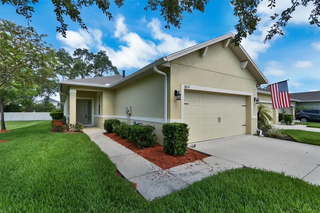 8014 Pine Crest Street Seminole FL 33777