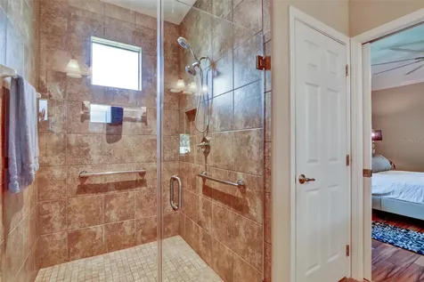 8014 Pine Crest Street Seminole FL 33777