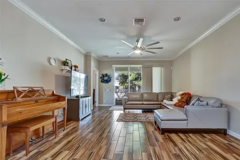 8014 Pine Crest Street Seminole FL 33777
