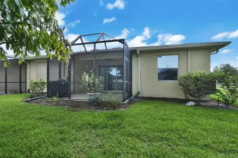 8014 Pine Crest Street Seminole FL 33777