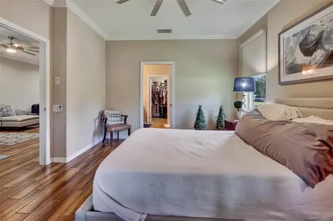 8014 Pine Crest Street Seminole FL 33777