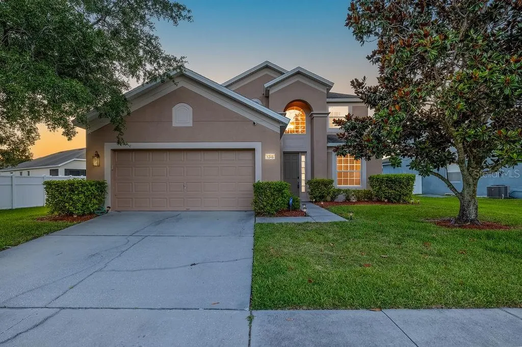1245 Toluke Point Orlando FL 32828