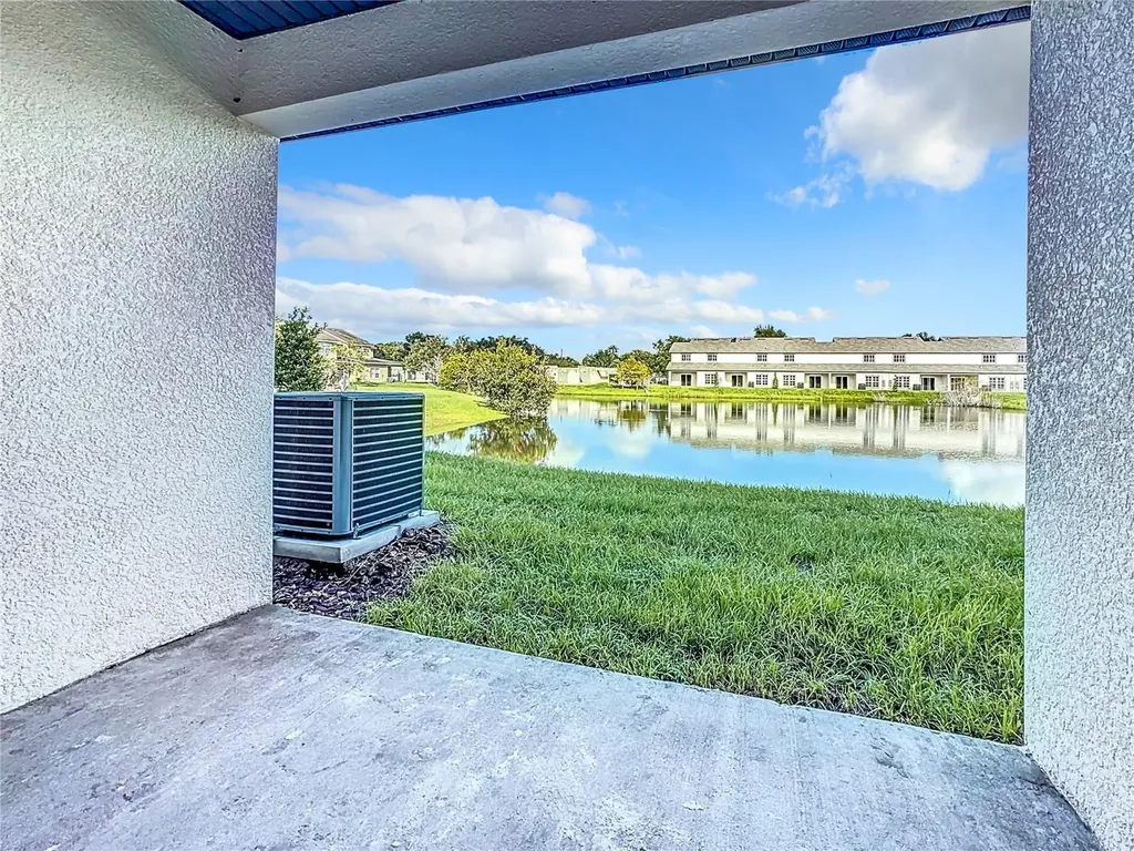 1738 Barton Towne Circle St Cloud FL 34769