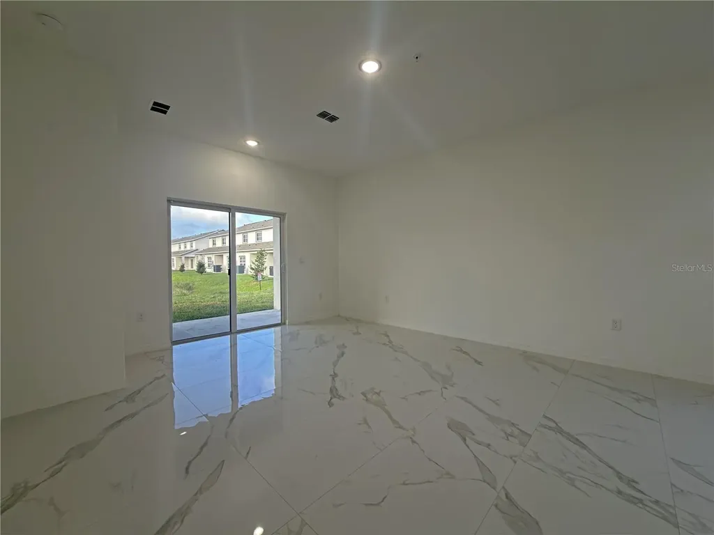 1738 Barton Towne Circle St Cloud FL 34769