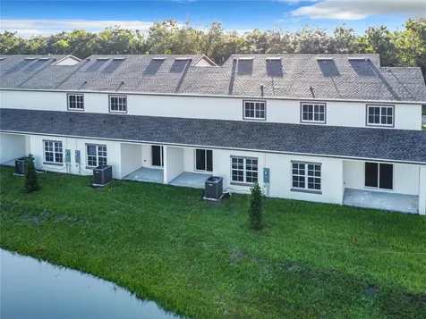 1738 Barton Towne Circle St Cloud FL 34769