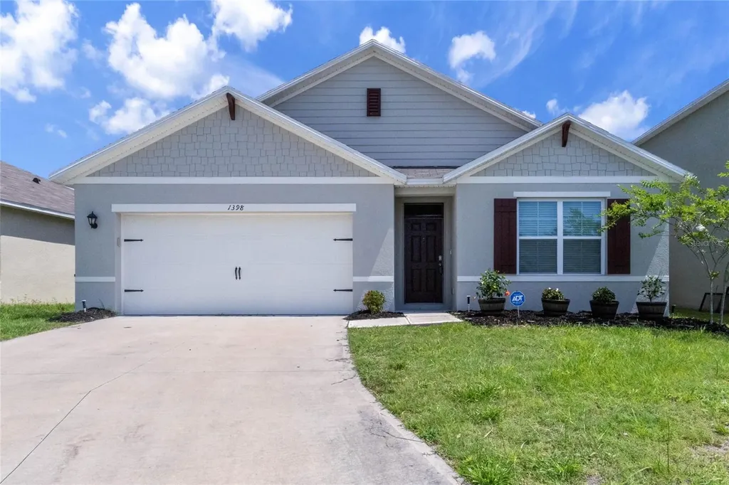 1398 Fox Squirrel Drive Davenport FL 33897