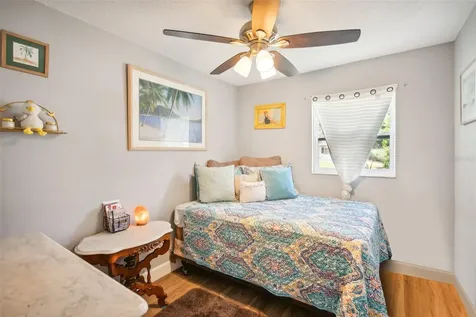 2526 Stratford Drive Sarasota FL 34232