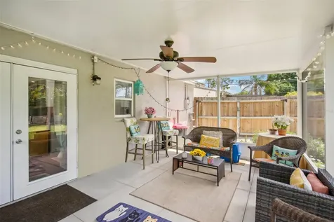 2526 Stratford Drive Sarasota FL 34232
