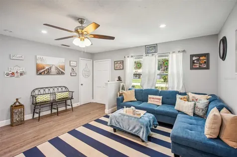 2526 Stratford Drive Sarasota FL 34232