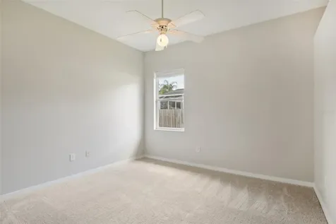 10010 Kingshyre Way Tampa FL 33647