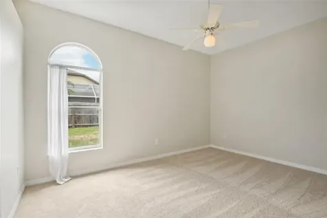 10010 Kingshyre Way Tampa FL 33647