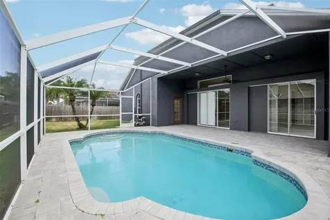 10010 Kingshyre Way Tampa FL 33647