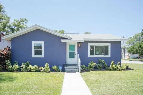 788 18th Avenue S St Petersburg FL 33705