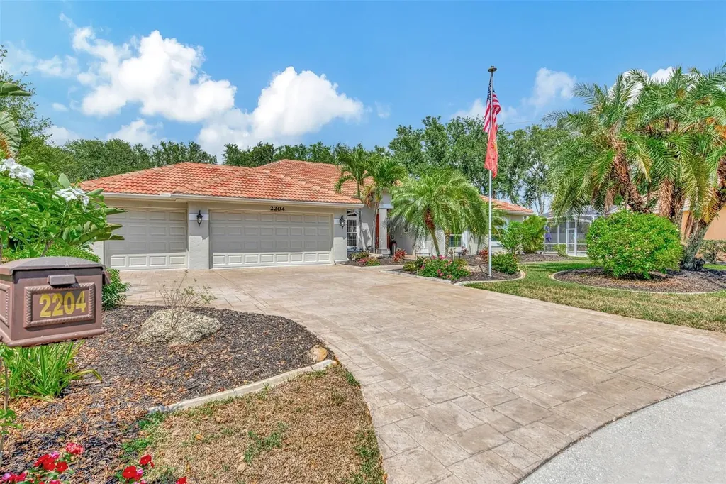 2204 Calusa Lakes Boulevard Nokomis FL 34275