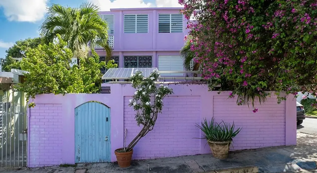 393 Calle Jose Sueiro Vieques PR 00765